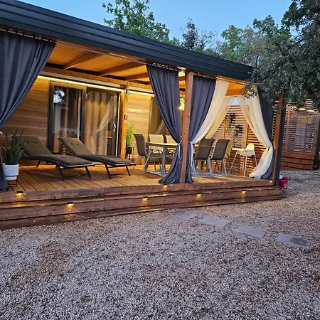 Апартаменты Mobile My Place Биоград-на-Мору