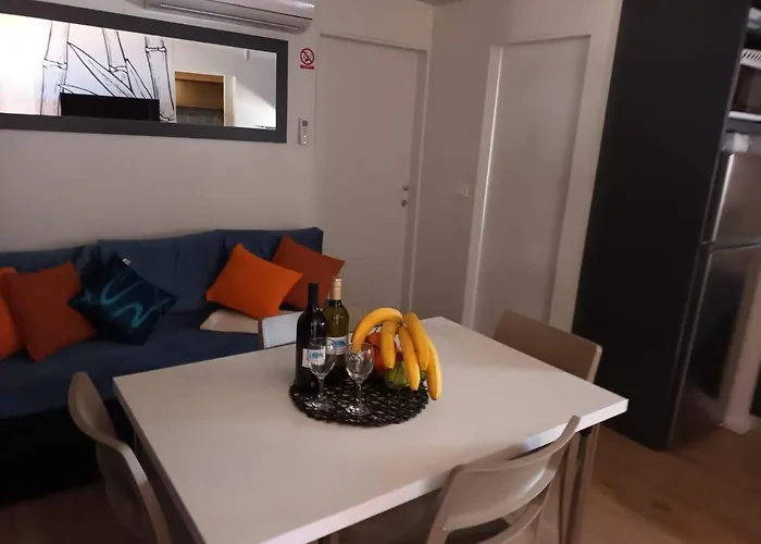 Апартаменты Mobile My Place Биоград-на-Мору